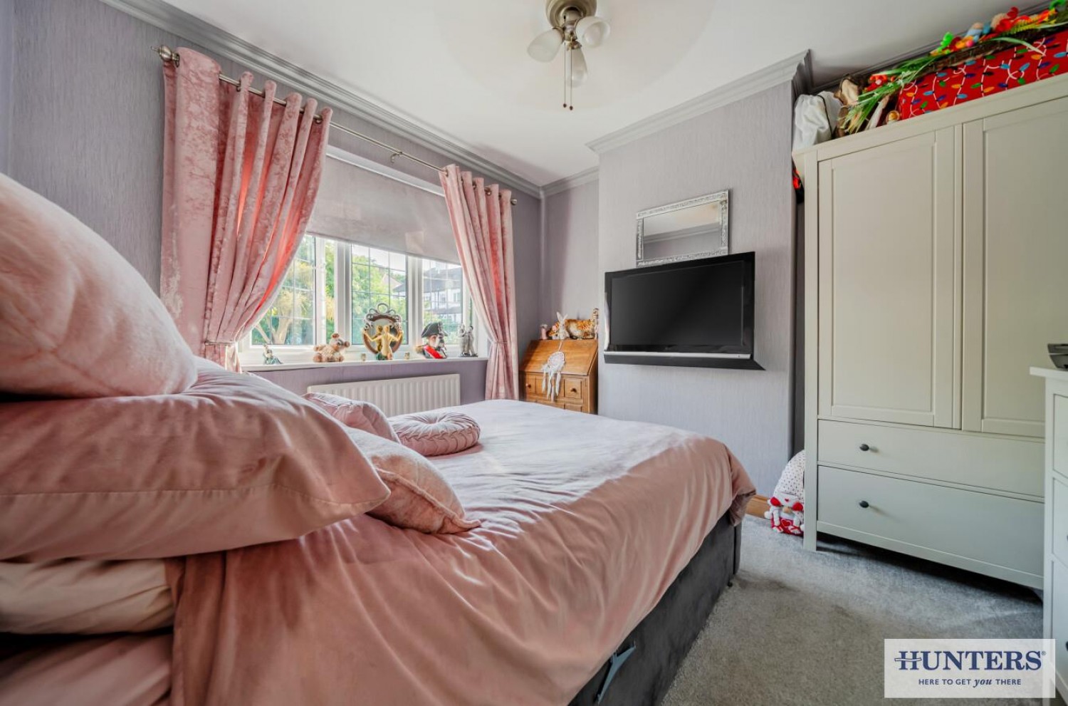 Chelsworth Drive, London