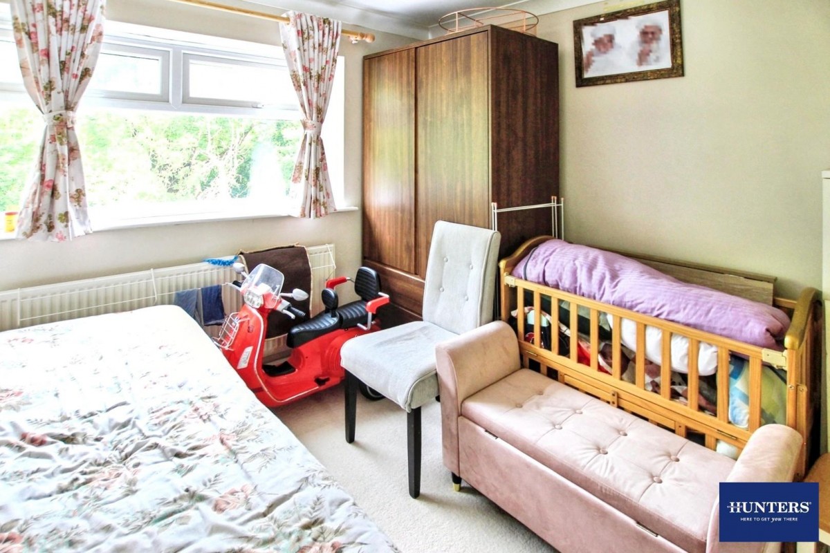 Leaventhorpe Avenue, Bradford, BD8