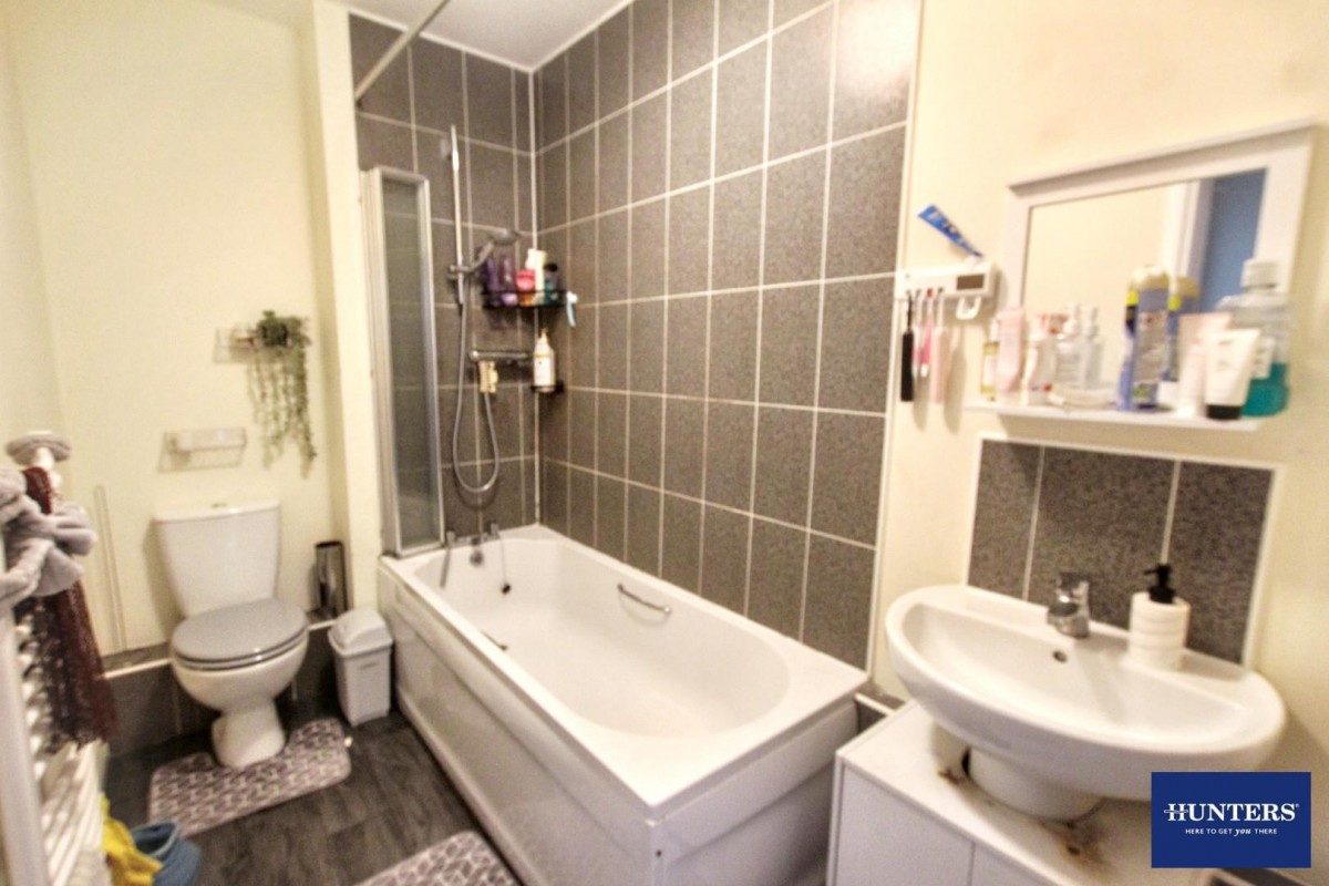 Langsett Court Plantation Drive, Bradford, BD8