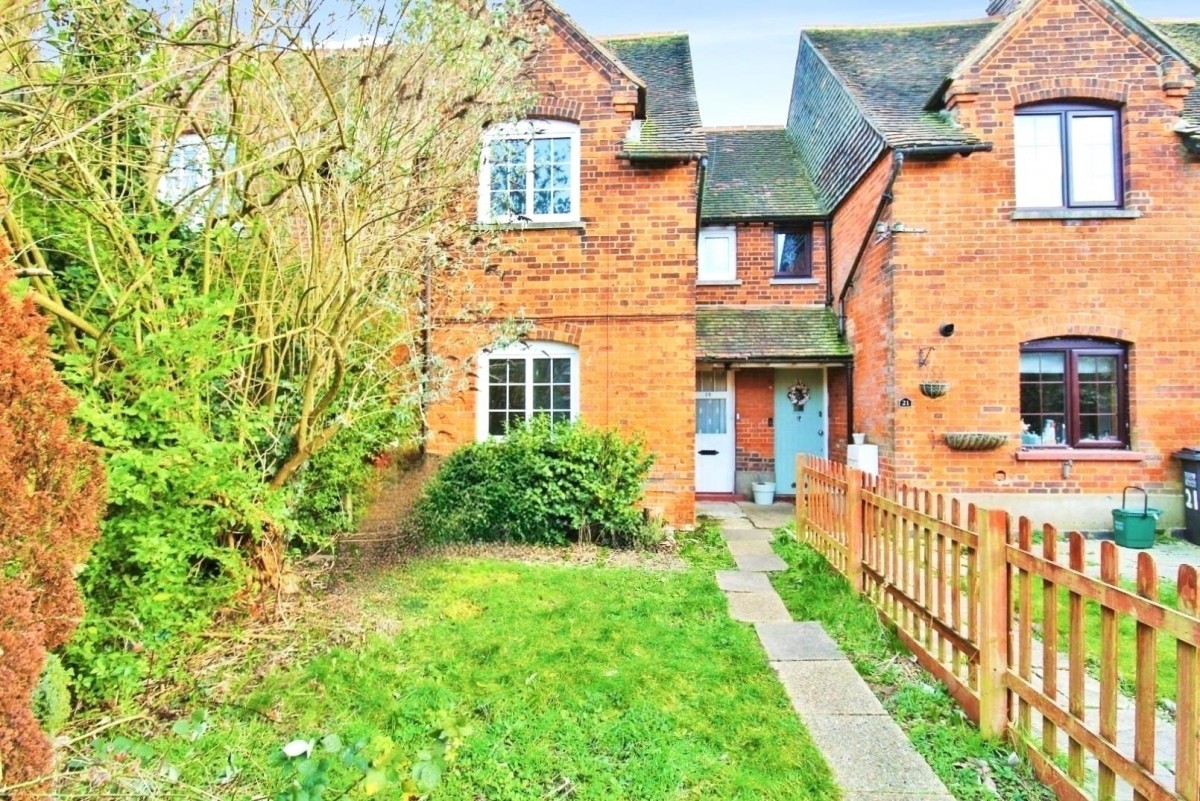Glebeland, Hatfield