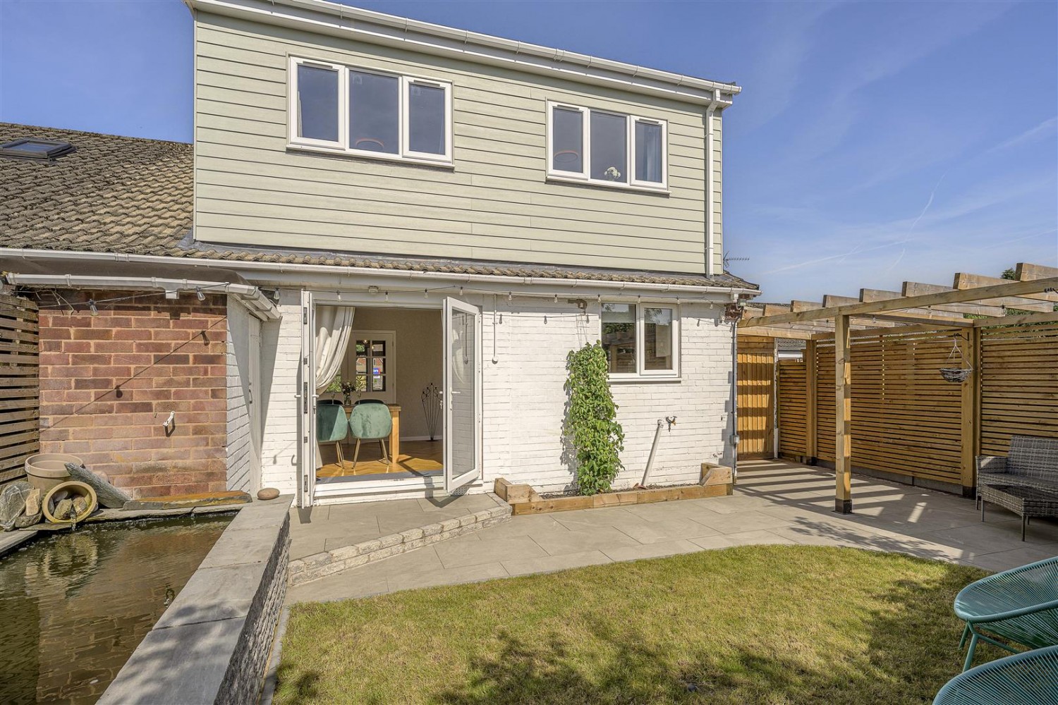 Cedar Close, Stourbridge