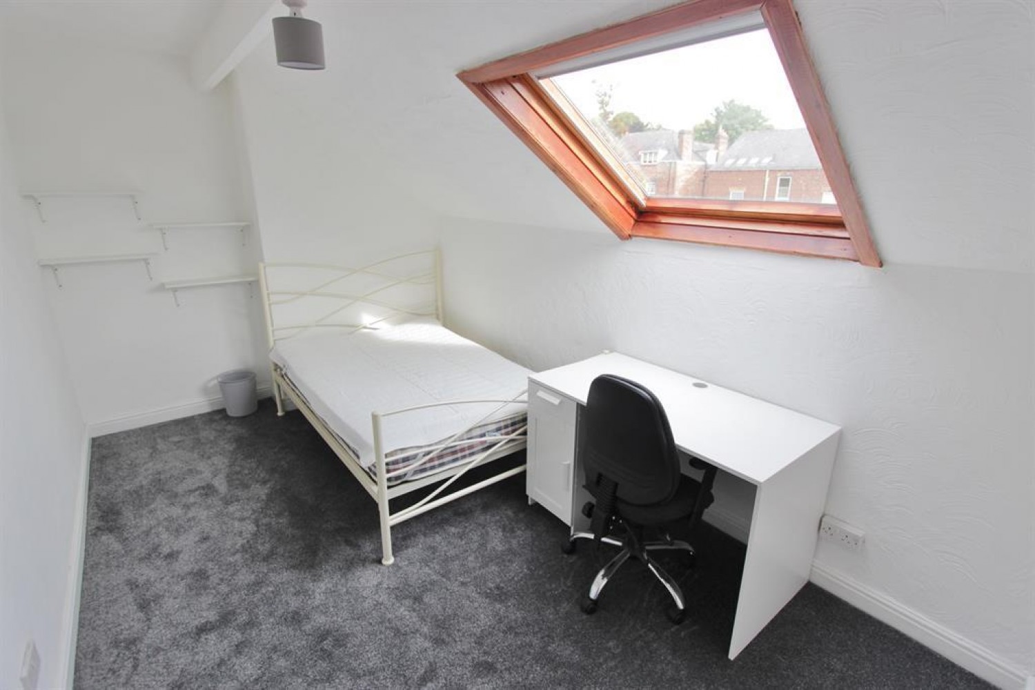 Southgrove Road, Sheffield, S10 2NP