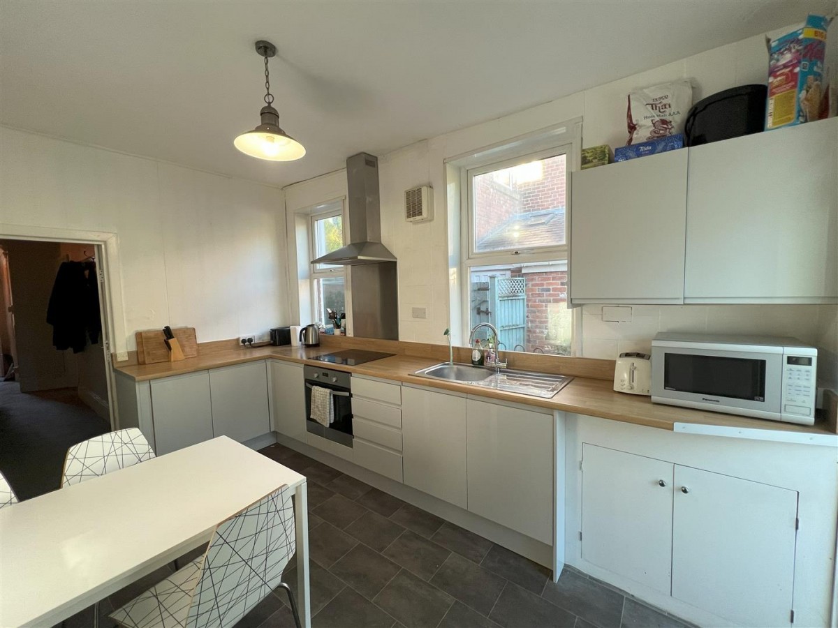 Southgrove Road, Sheffield, S10 2NP