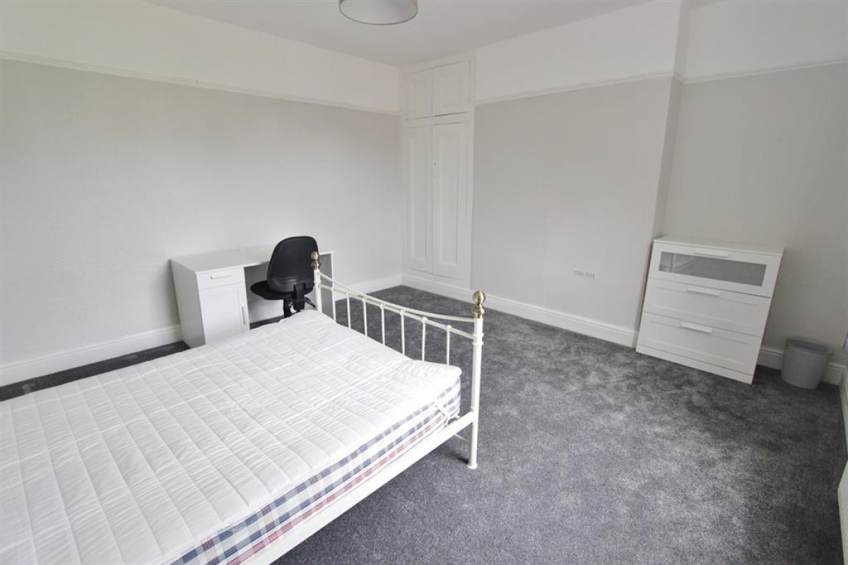Southgrove Road, Sheffield, S10 2NP
