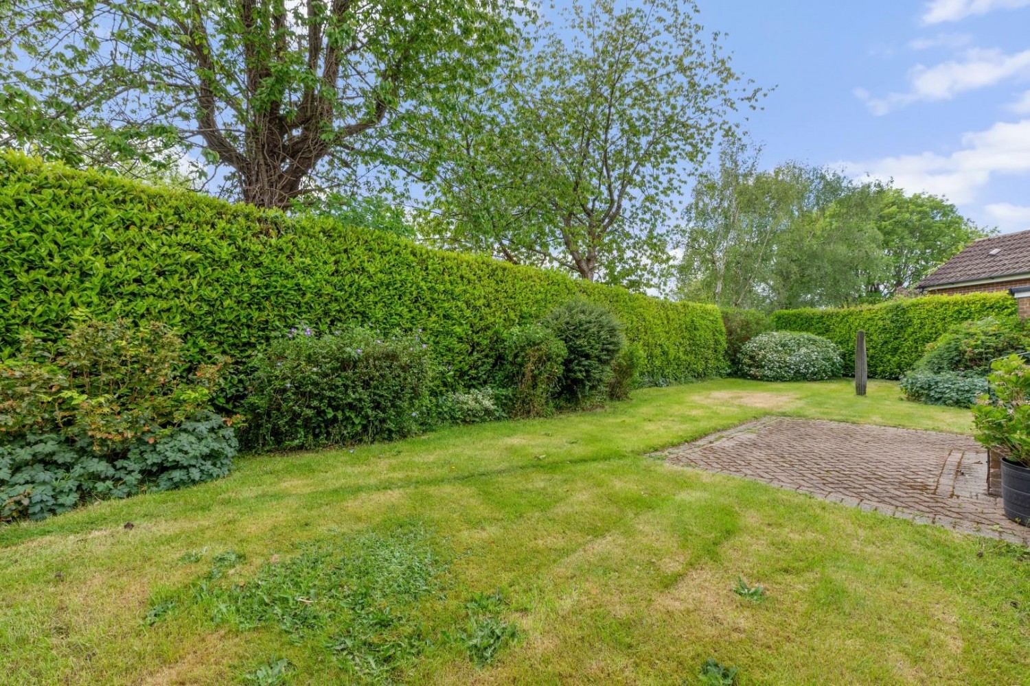 Russell Close, Little Chalfont, Buckinghamshire, HP6 6RE