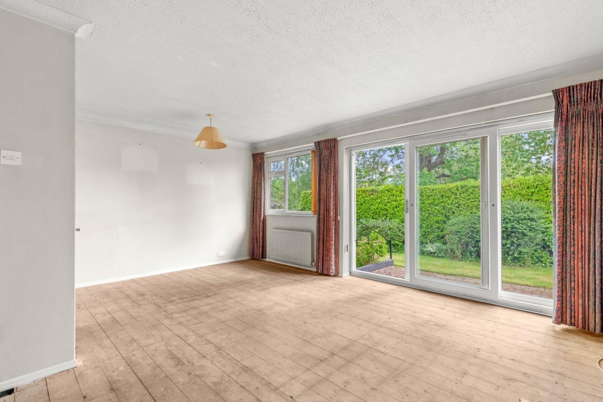 Russell Close, Little Chalfont, Buckinghamshire, HP6 6RE