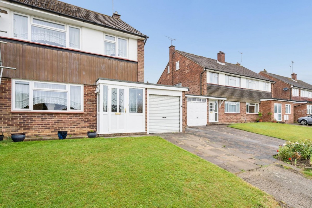 Darvell Drive, Chesham, Buckinghamshire, HP5 2QN
