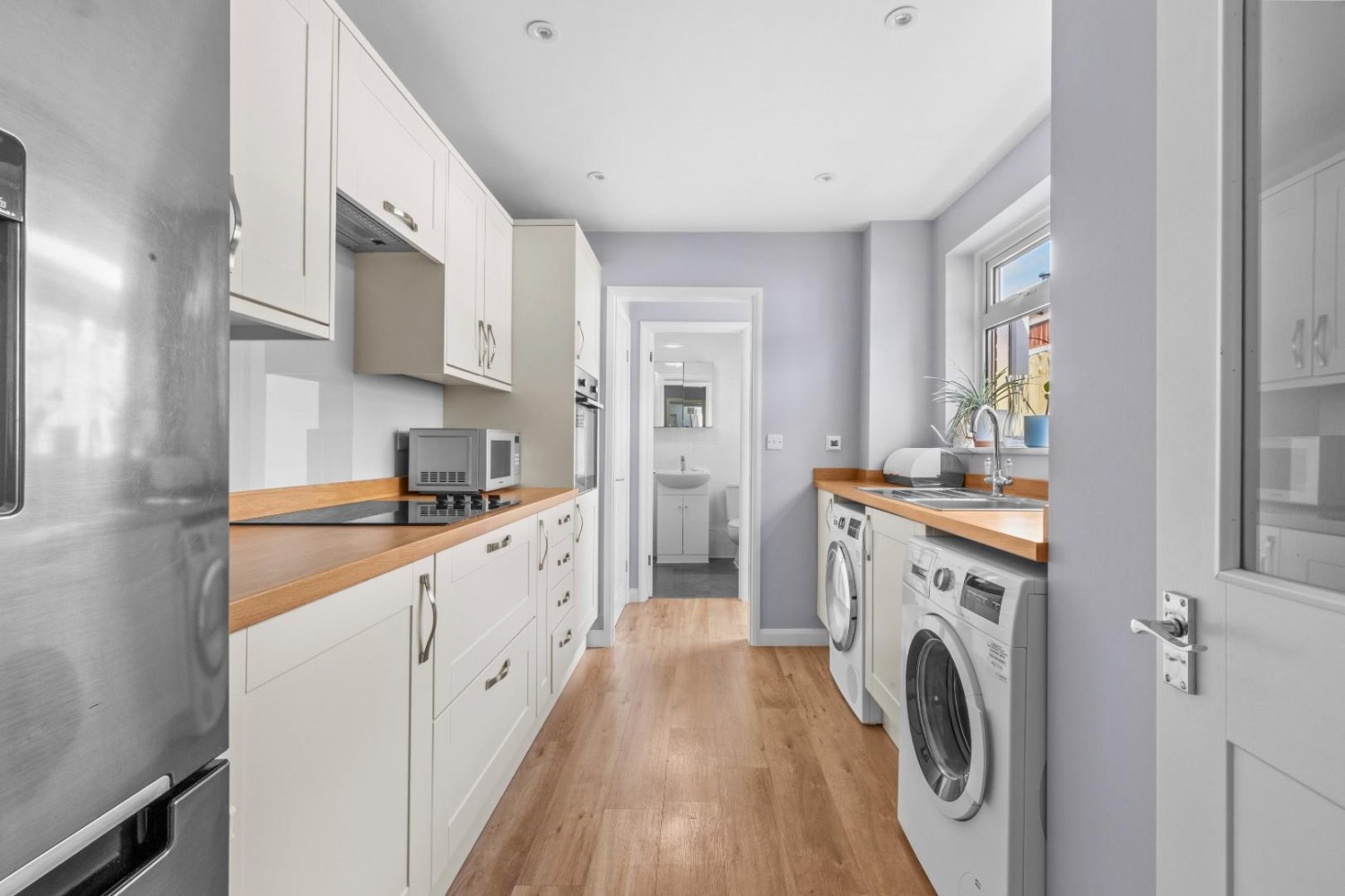 2 bedroom House for sale in Broad Street, Chesham, Buckinghamshire, HP5 3ED
