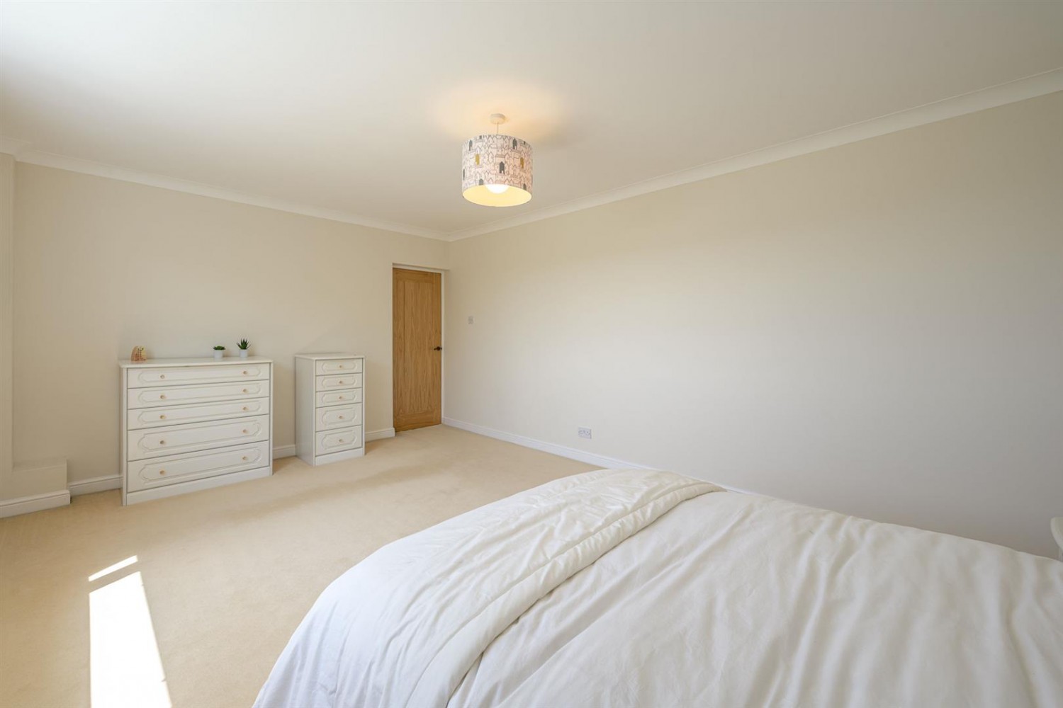 Yarnborough Hill, Stourbridge, DY8 2EB