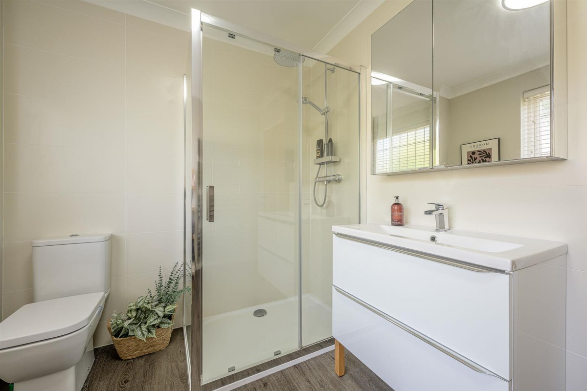 Yarnborough Hill, Stourbridge, DY8 2EB