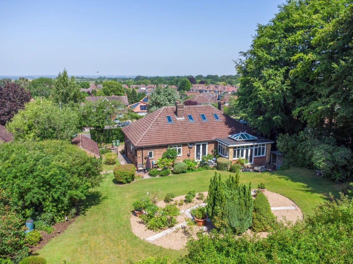 Tring Road, Dunstable