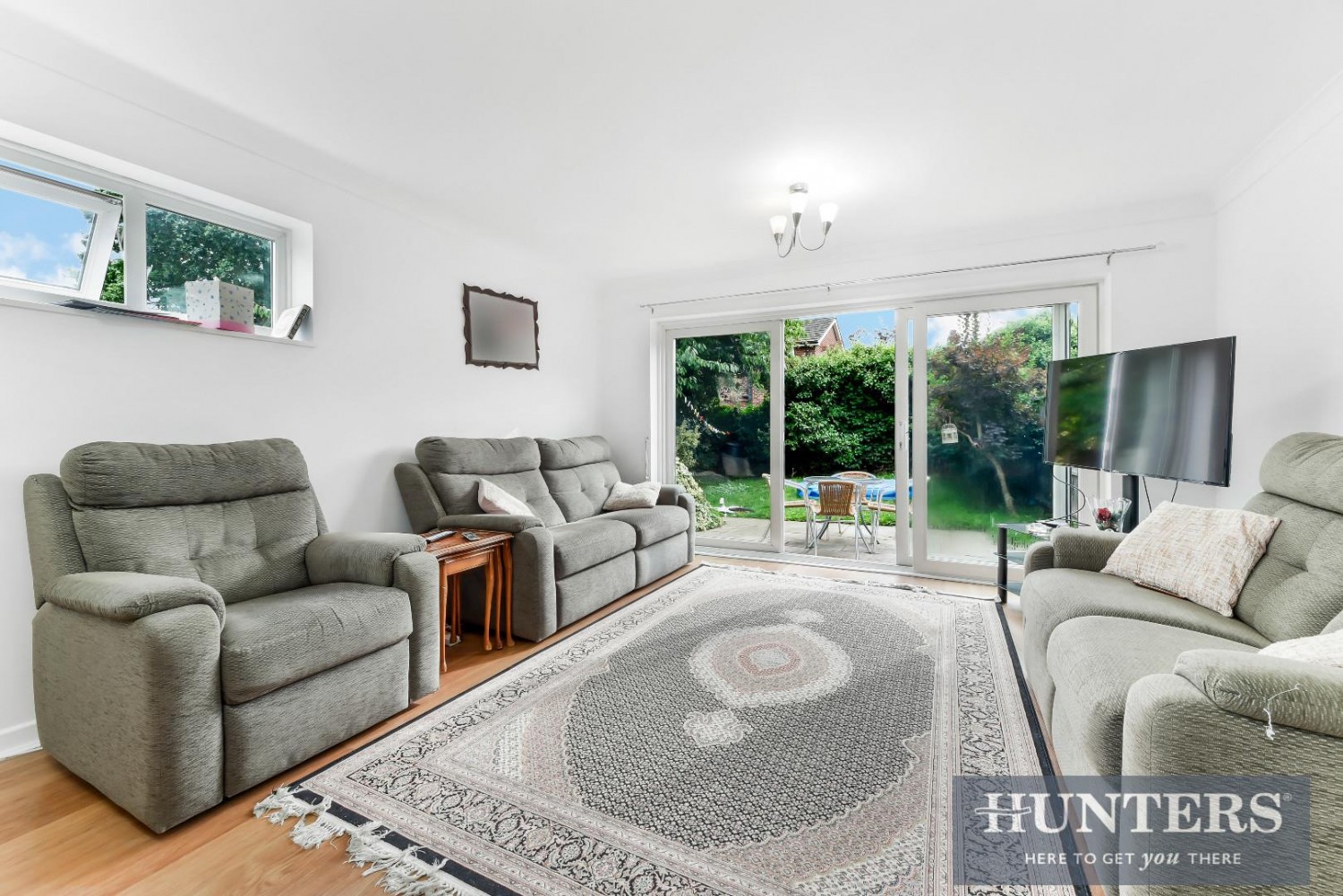 Handside Close, Worcester Park, KT4 8QG