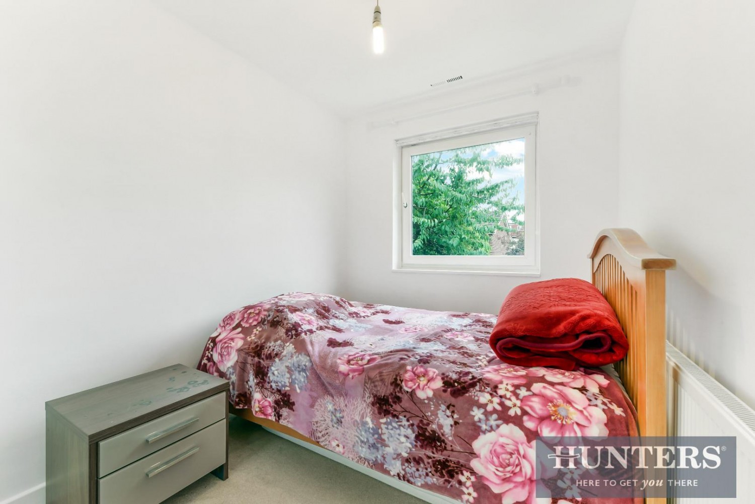 Handside Close, Worcester Park, KT4 8QG