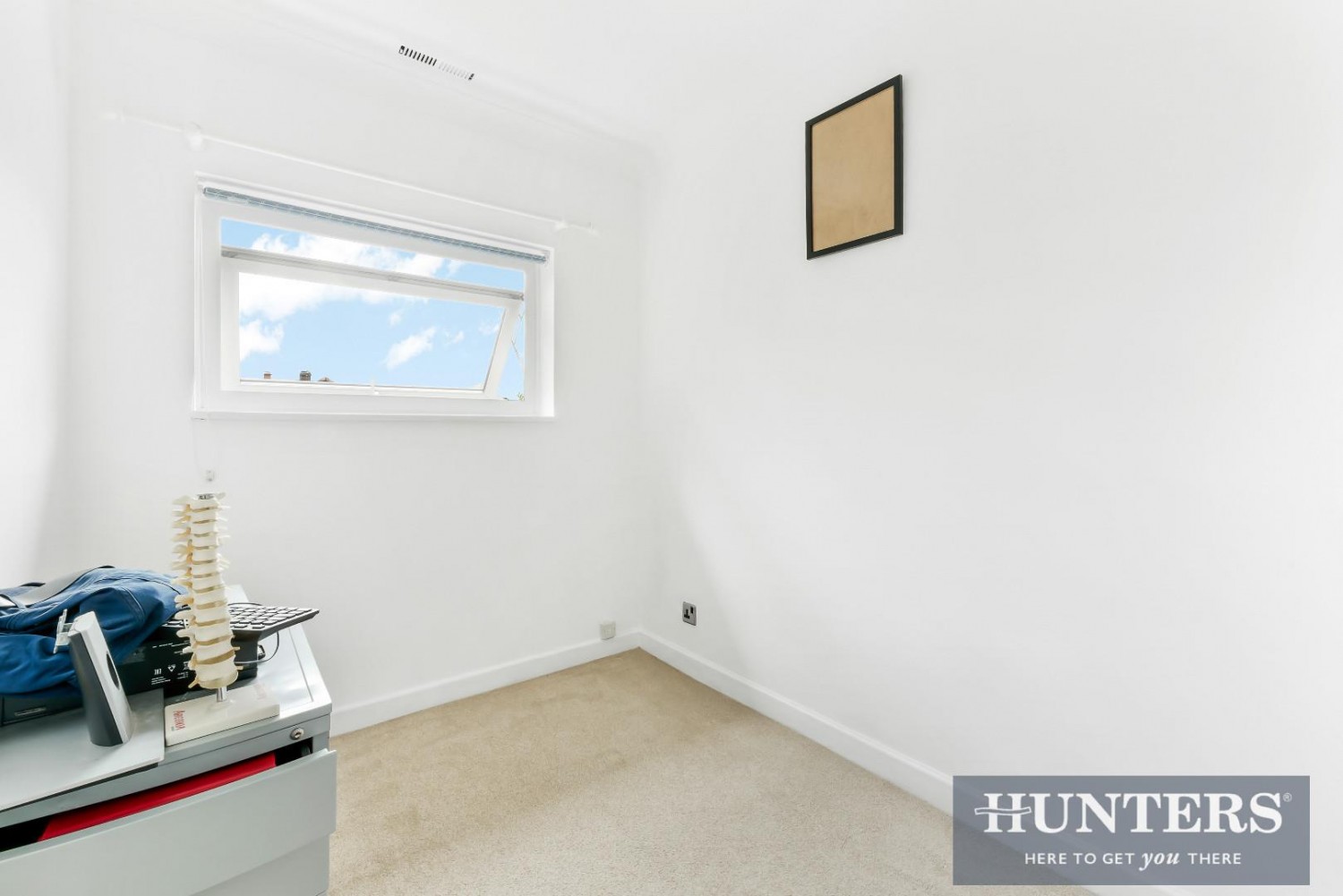 Handside Close, Worcester Park, KT4 8QG