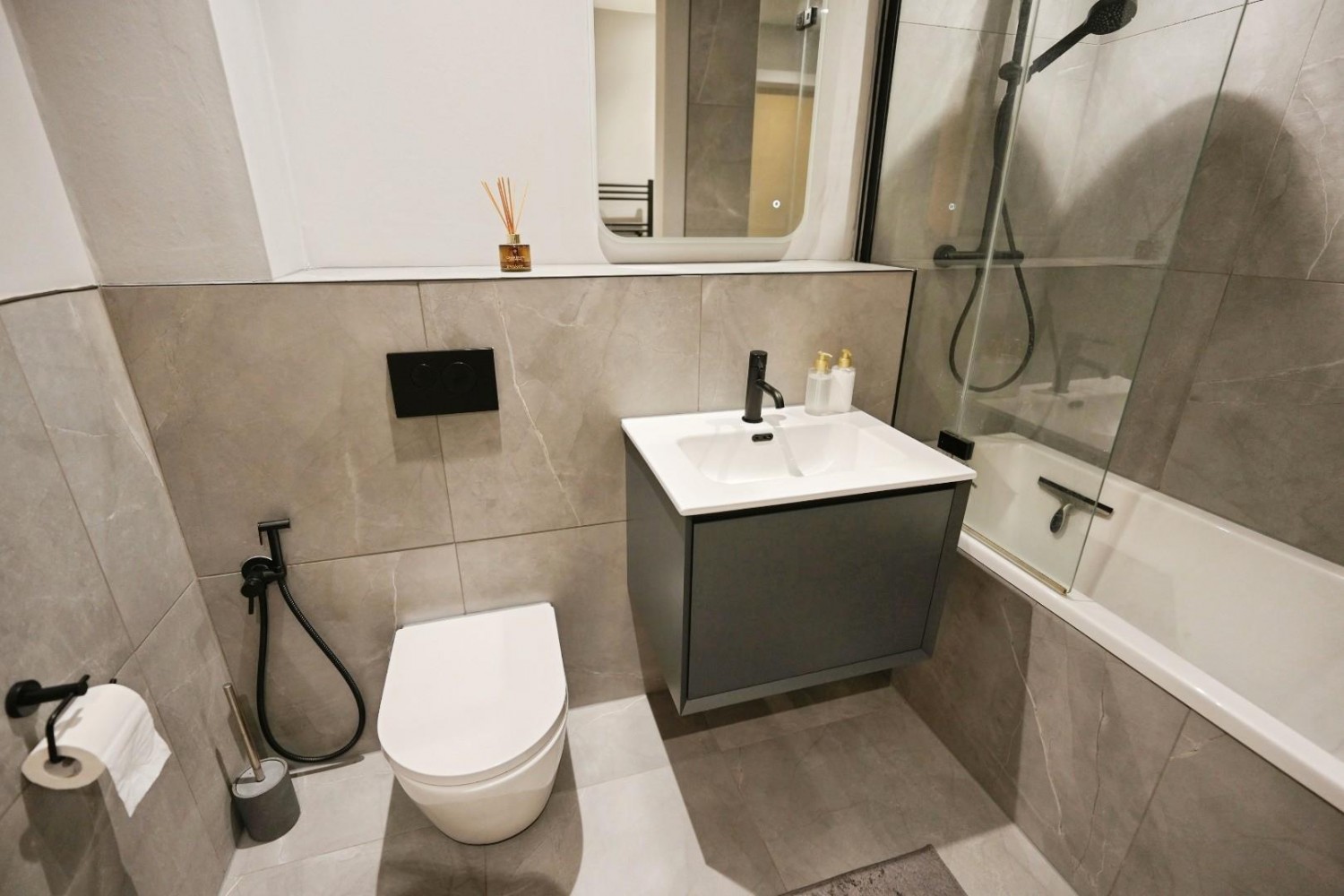 2 bedroom Flat for sale in Palatine Road, Manchester