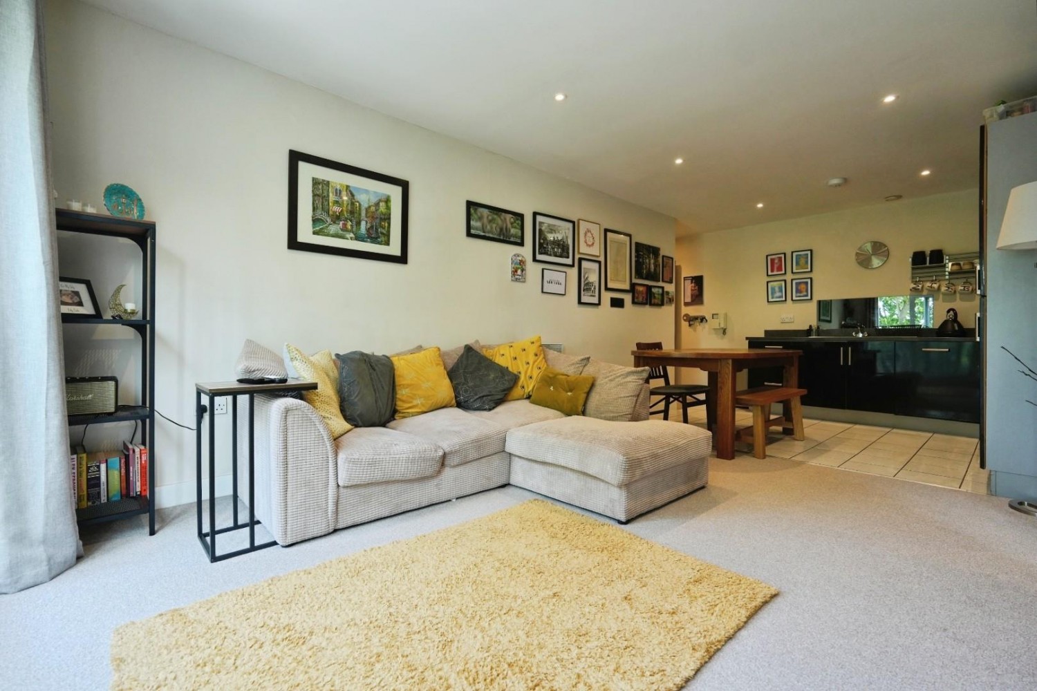 2 bedroom Flat for sale in Palatine Road, Manchester