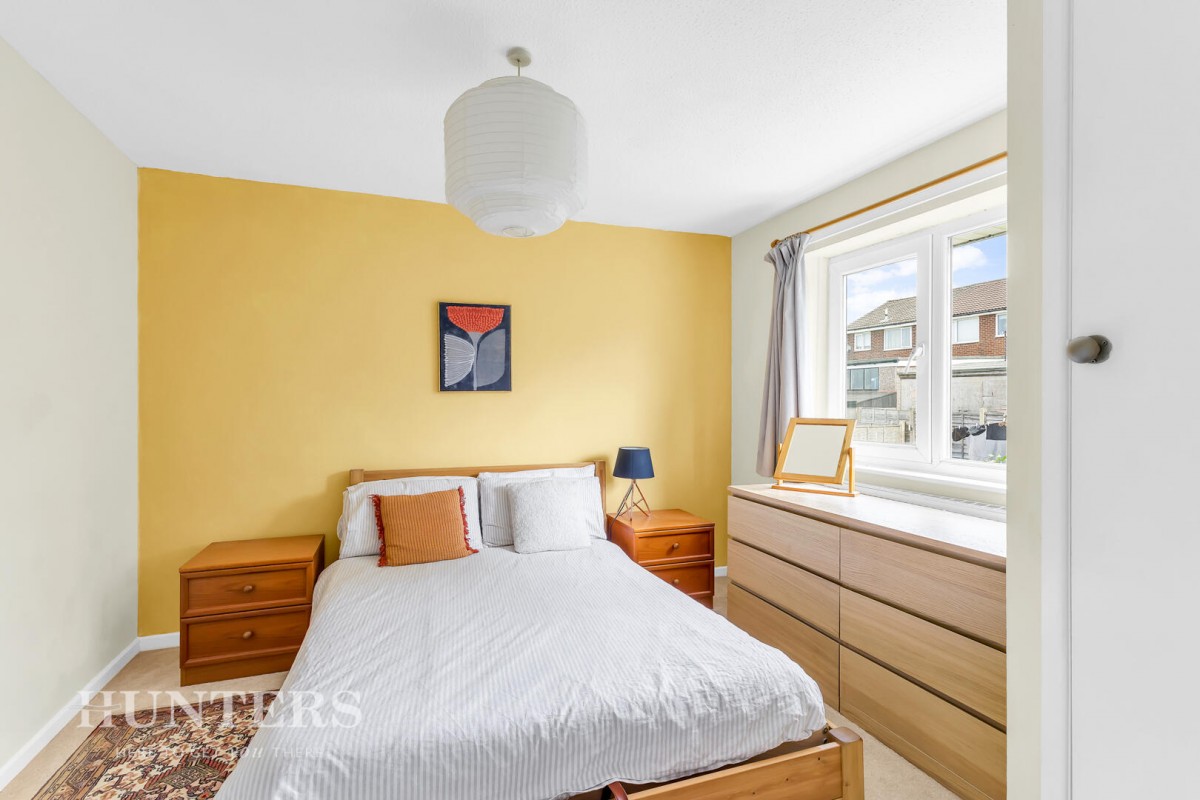 Abbey Drive, Smithy Bridge, OL15 0NA