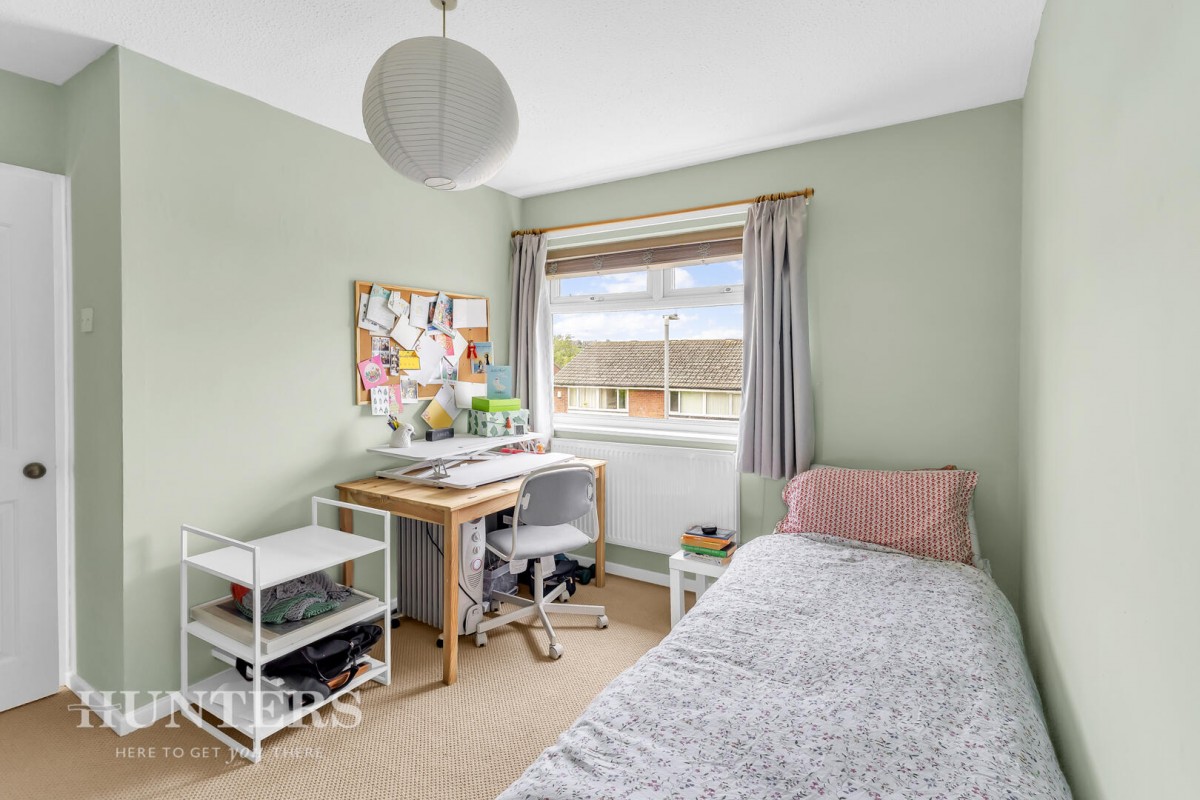 Abbey Drive, Smithy Bridge, OL15 0NA