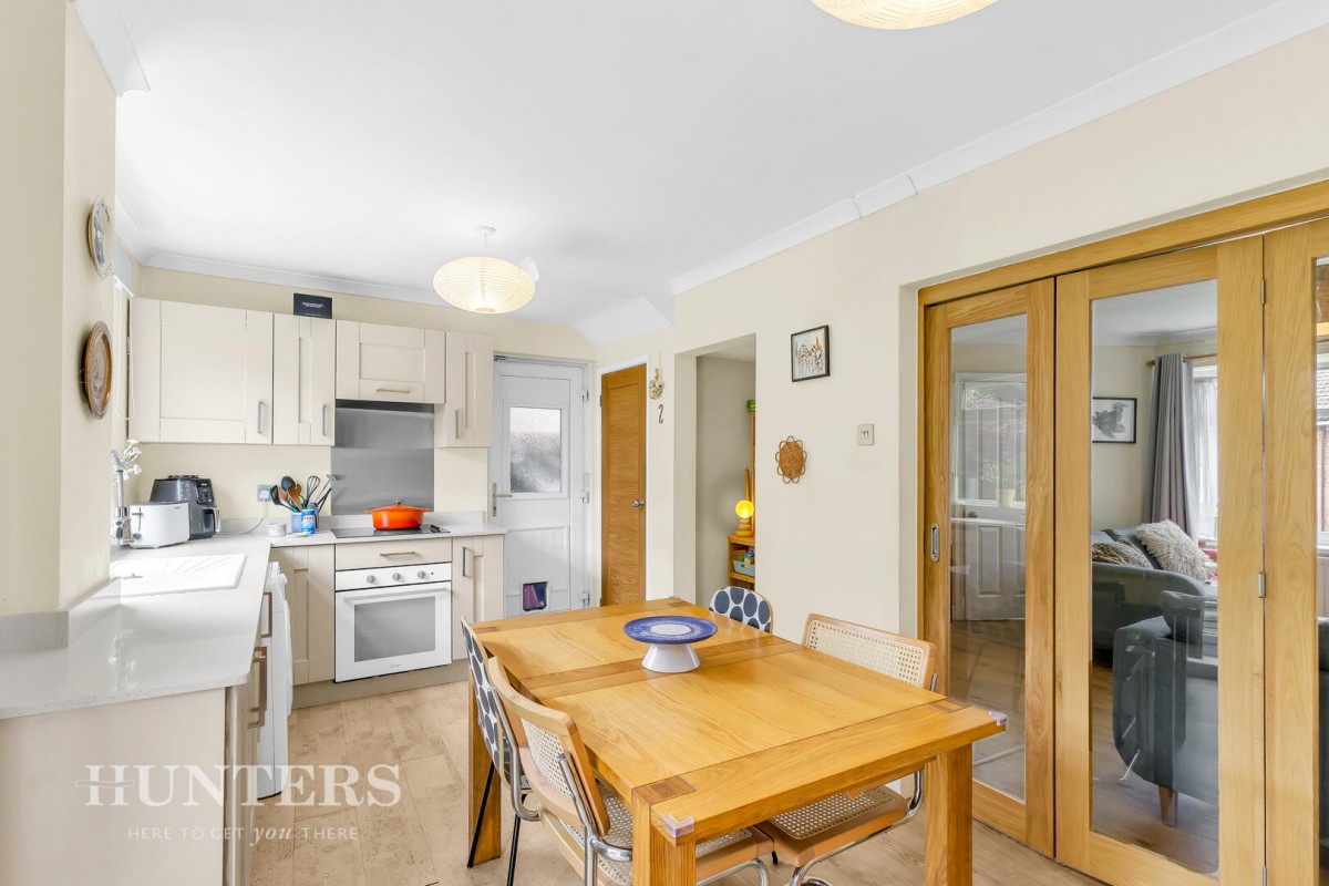 Abbey Drive, Smithy Bridge, OL15 0NA