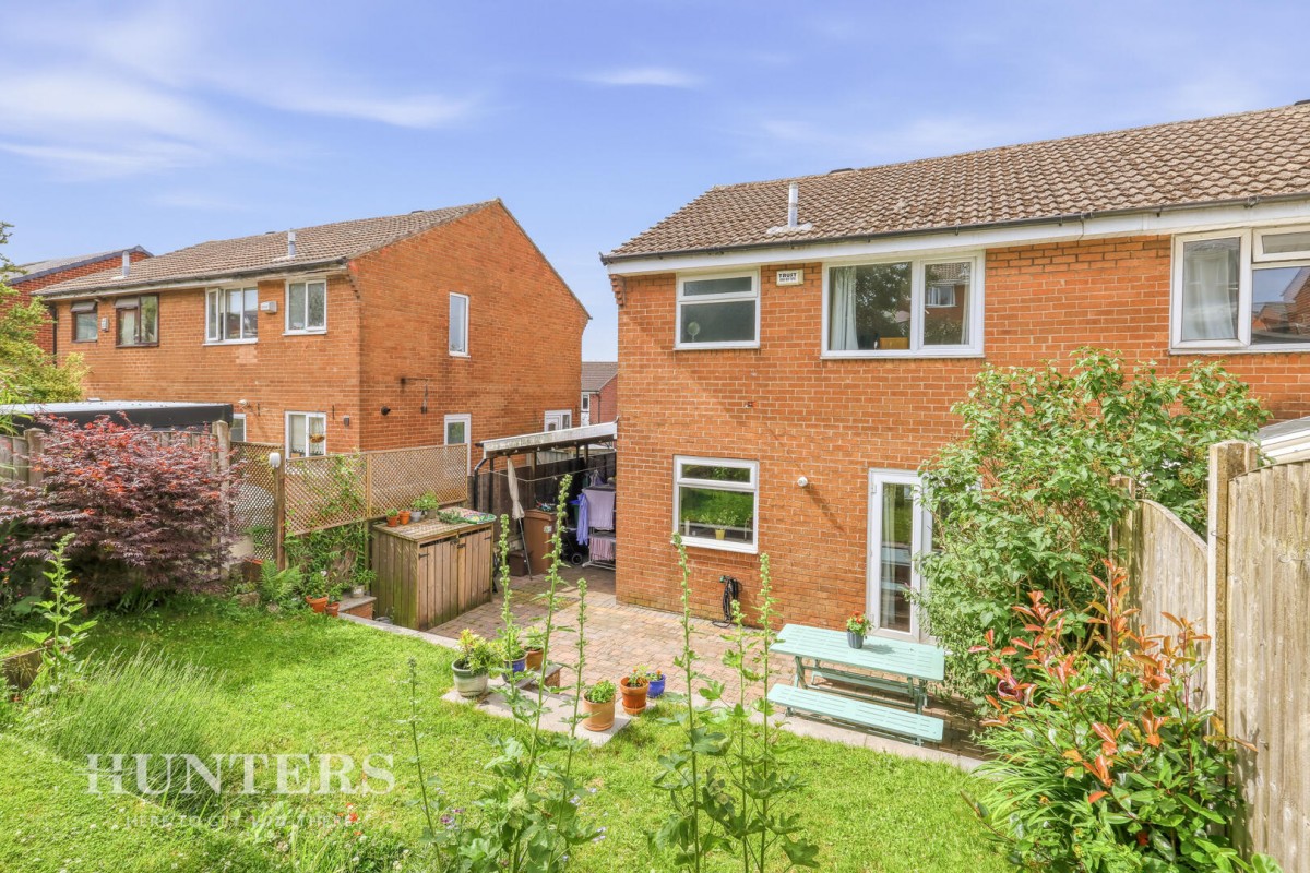 Abbey Drive, Smithy Bridge, OL15 0NA