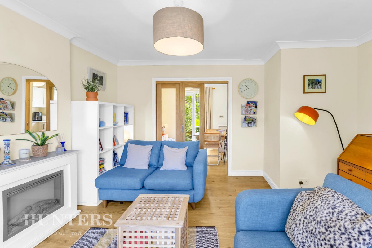 Abbey Drive, Smithy Bridge, OL15 0NA