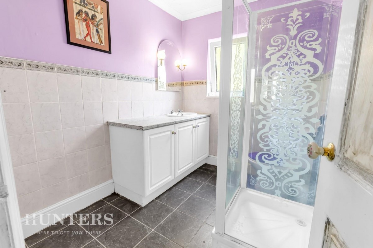 High Barn Road, Alkrington, Manchester, M24