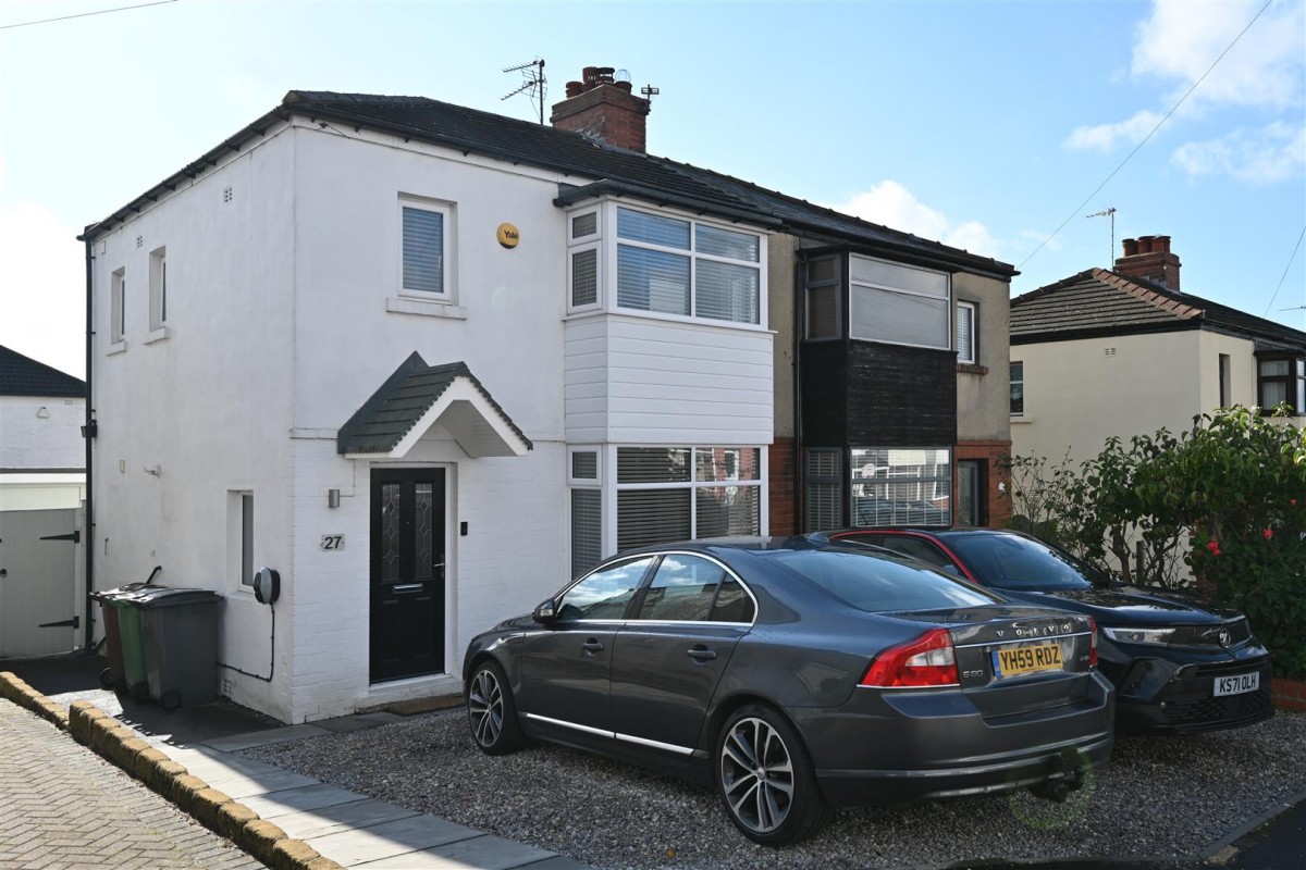 Leslie Avenue, Yeadon, Leeds