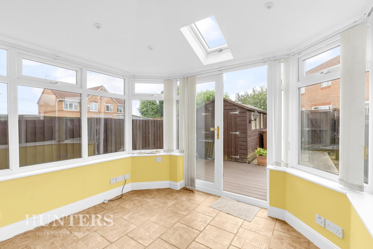 Quantock Drive, Oldham