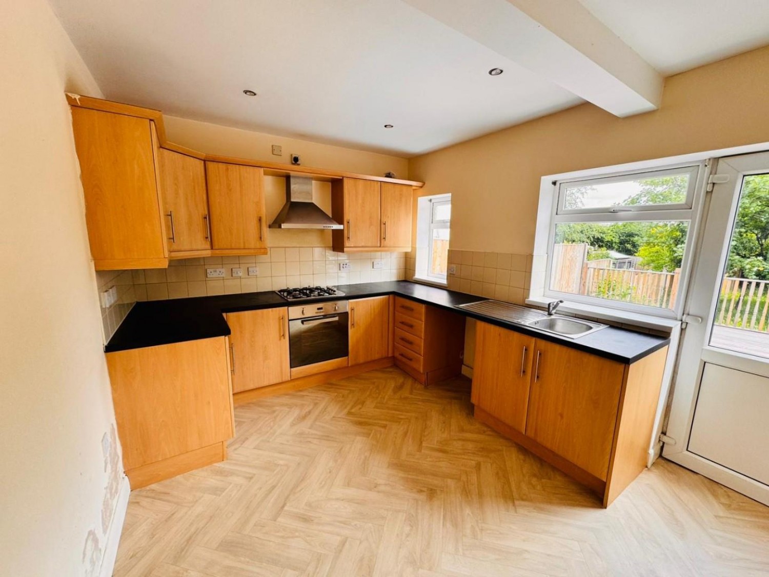New Road, Burntwood, WS7 0BU