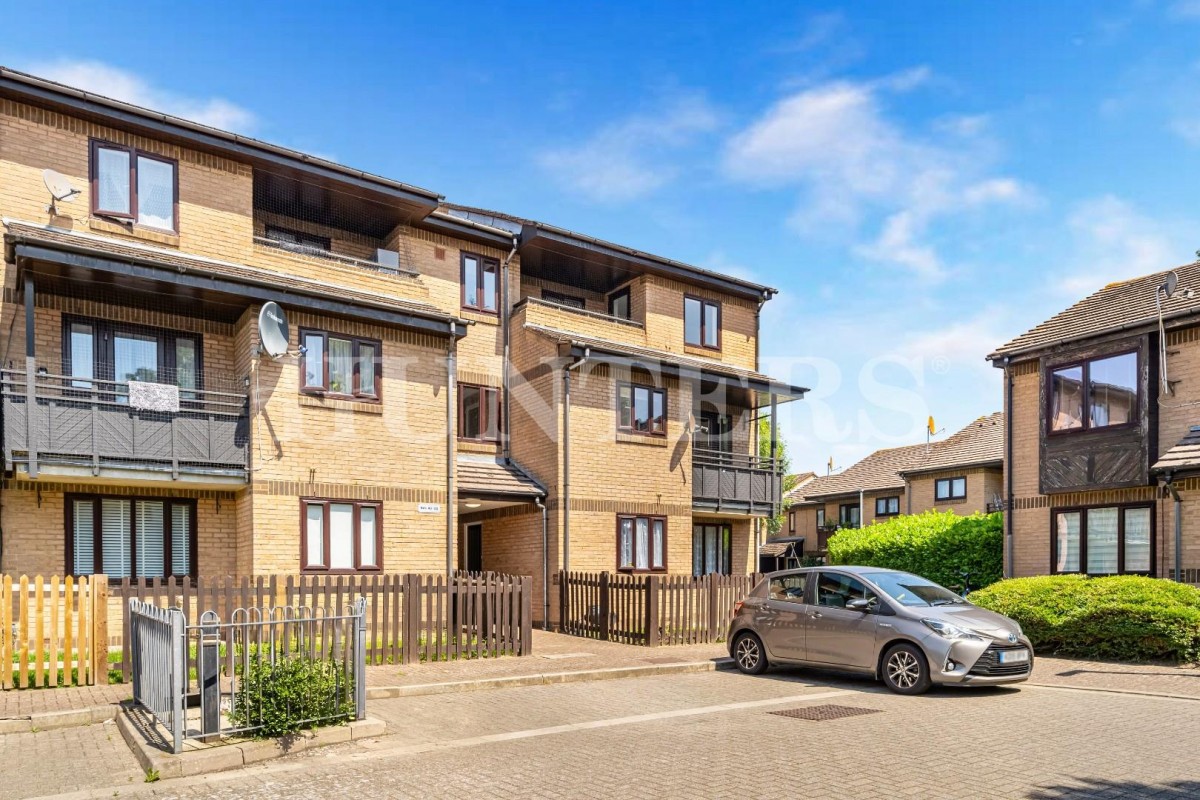 Daubeney Gardens, London, N17