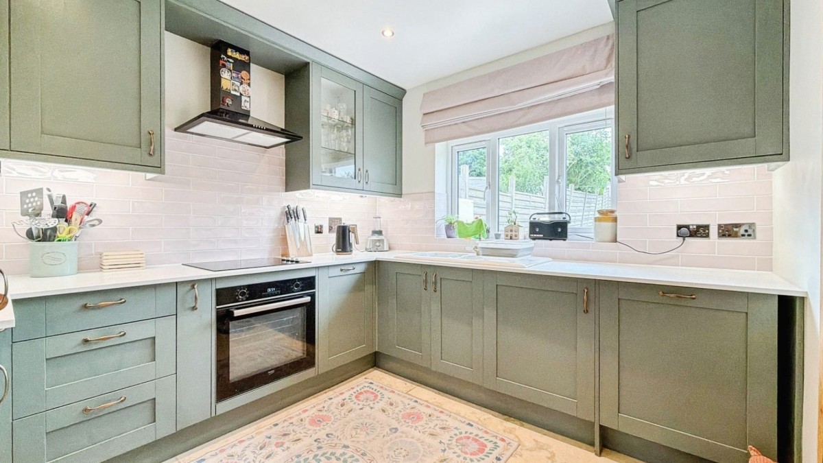 Marksbury Road, Bedminster, BS3 5JY