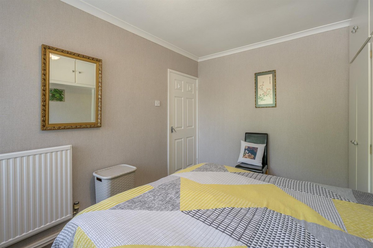 Cedars Avenue, Kingswinford, DY6 9PA