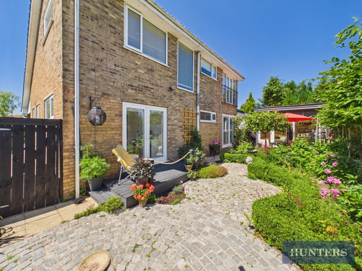 Manor Gardens, Hunmanby, Filey