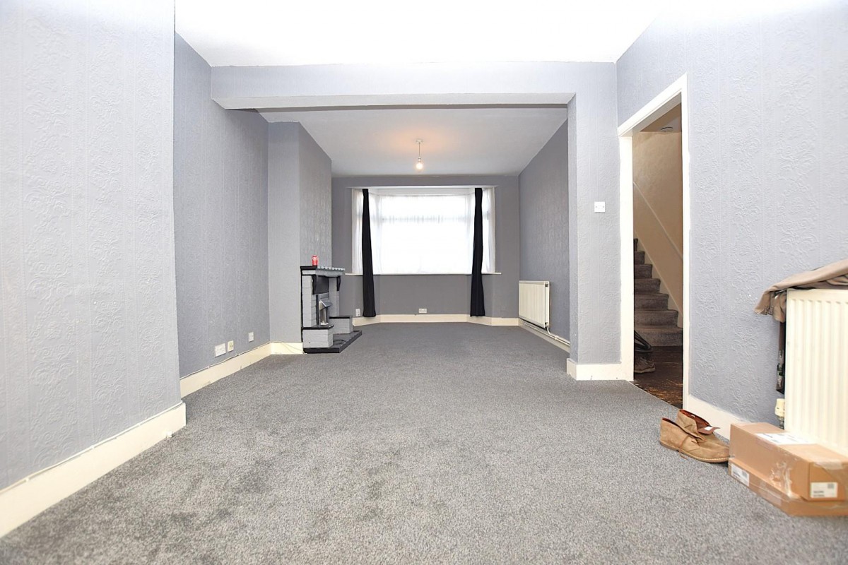 Lessington Avenue, Romford, RM7