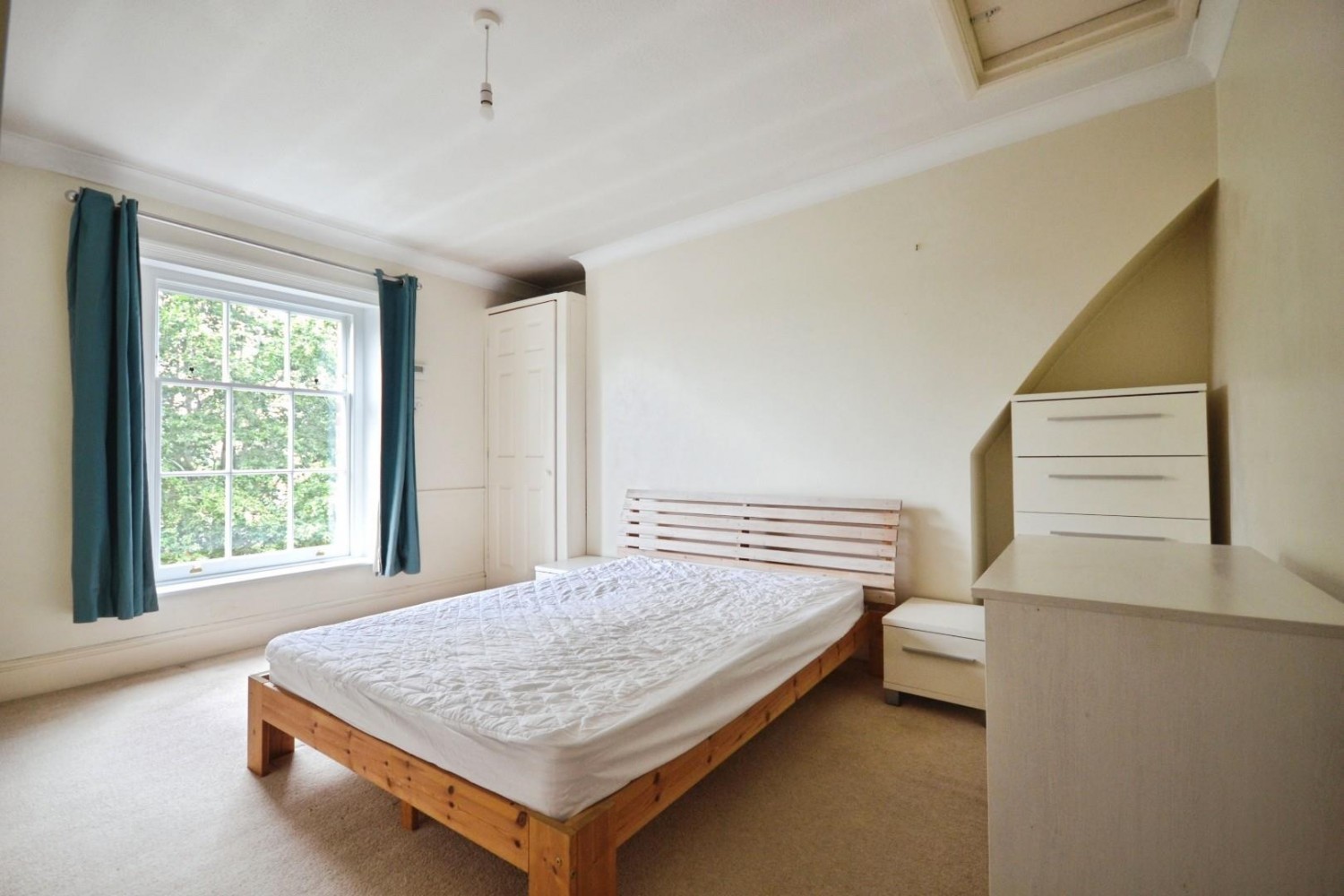 Heritage Court, Castle Hill, Reading