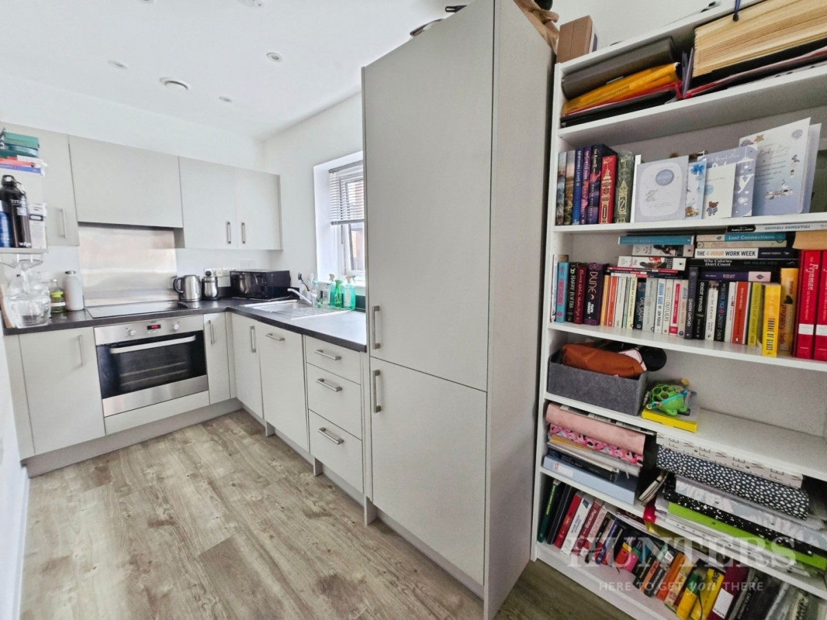 Felnex Avenue, Wallington, SM6 7DP