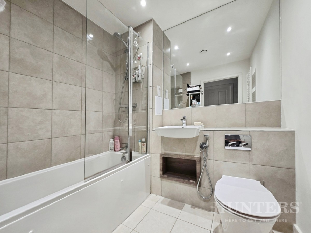 Felnex Avenue, Wallington, SM6 7DP