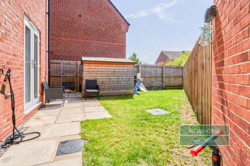 Colliers Way, Leigh