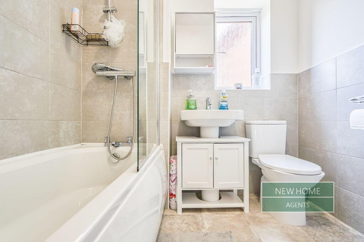 Colliers Way, Leigh