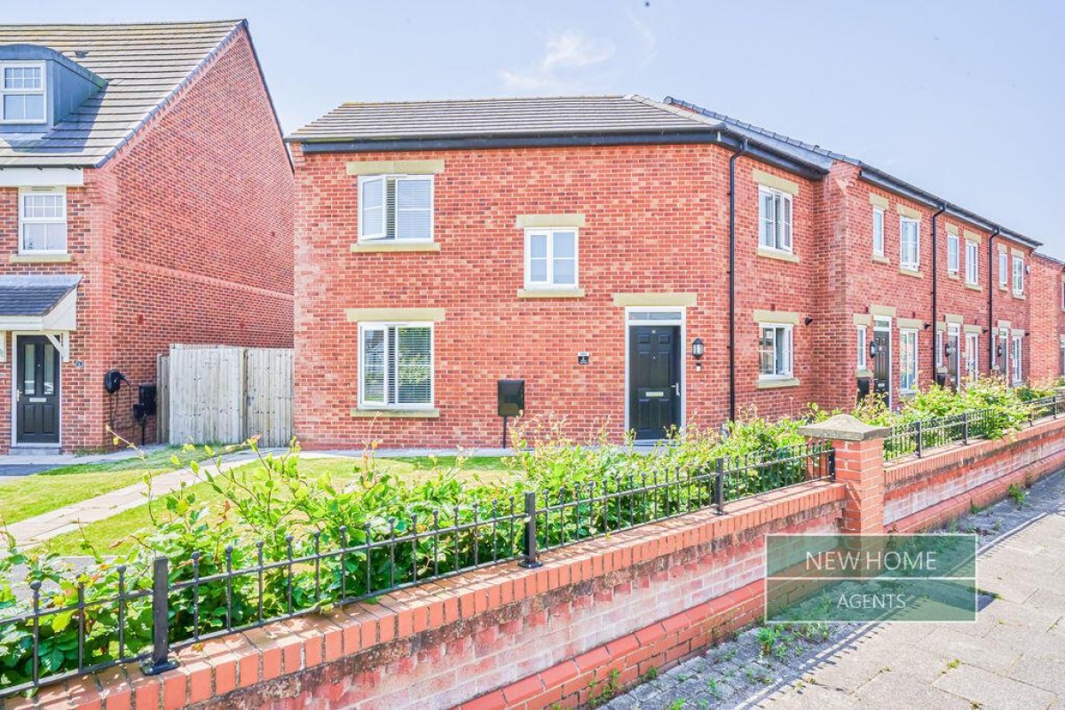 Colliers Way, Leigh