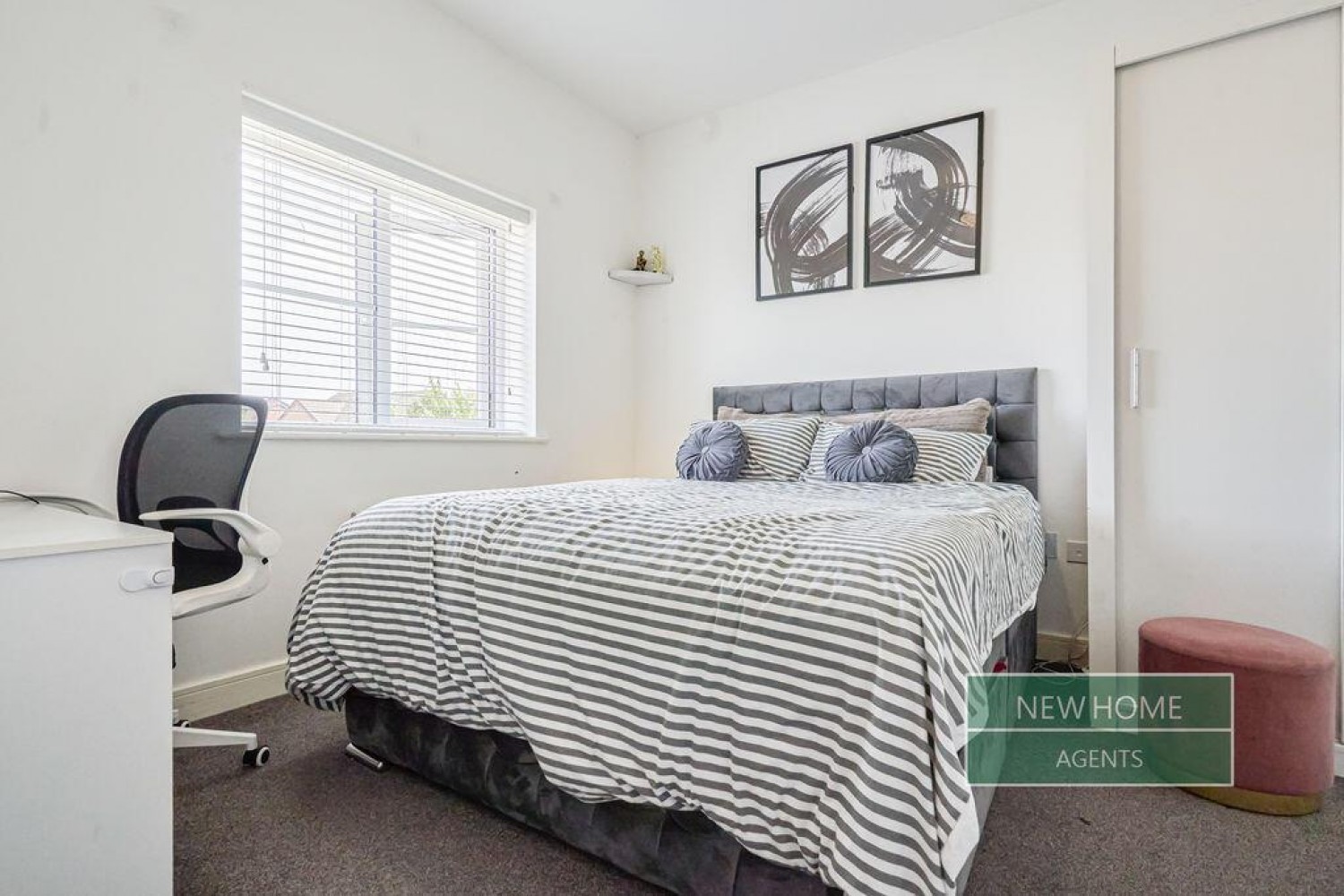 Colliers Way, Leigh