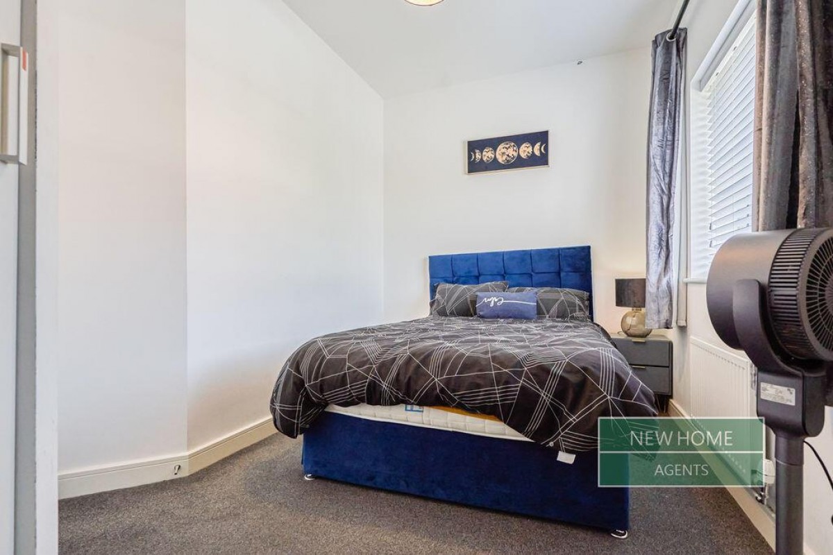 Colliers Way, Leigh