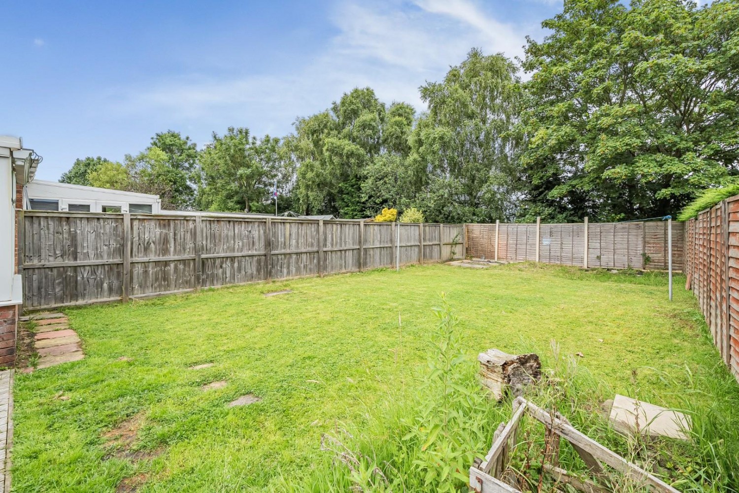 2 bedroom Bungalow for sale in Sycamore Road, Barlby, Selby, YO8 5XD