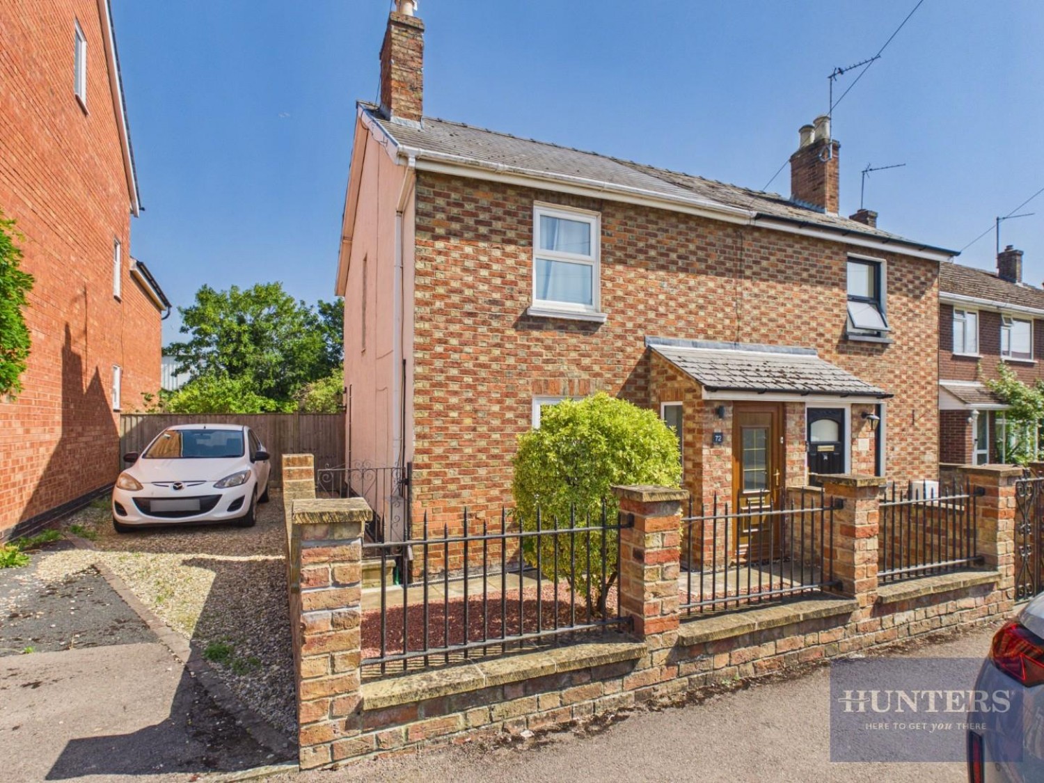 Rowanfield Road, Cheltenham