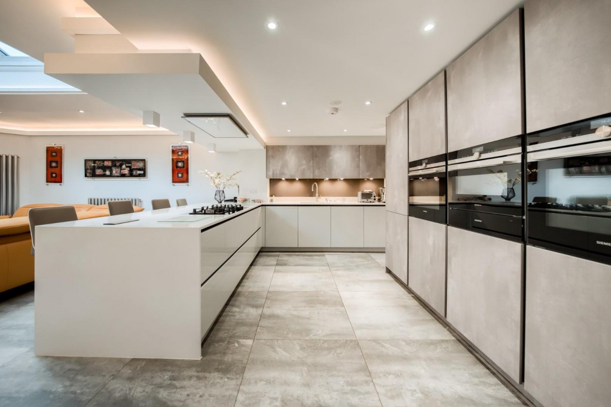 Whitefields Gate, Solihull