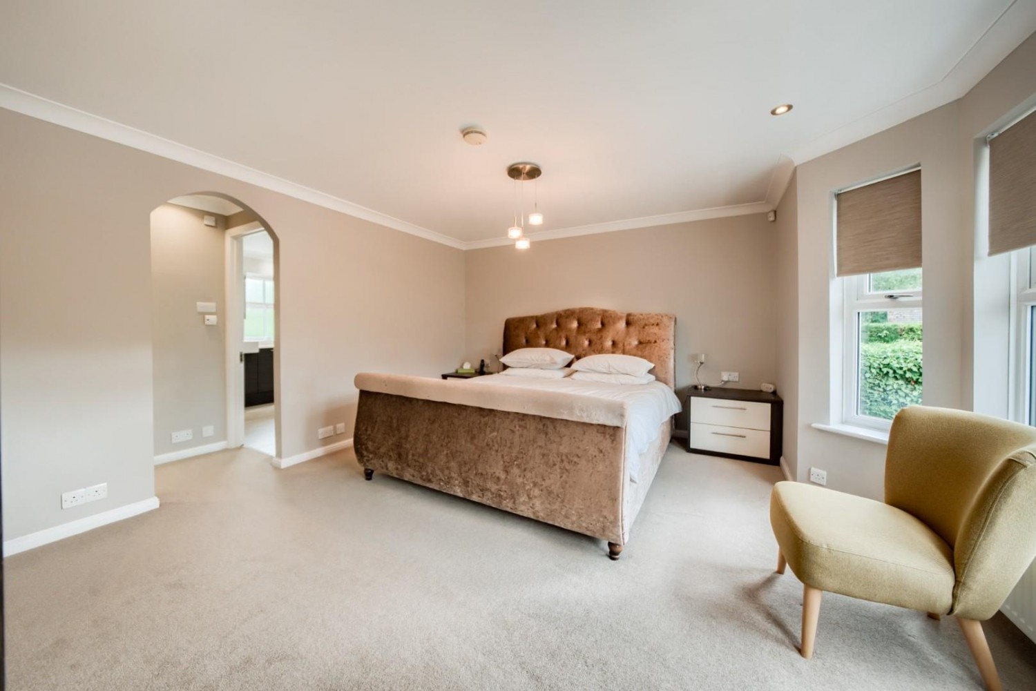 Whitefields Gate, Solihull