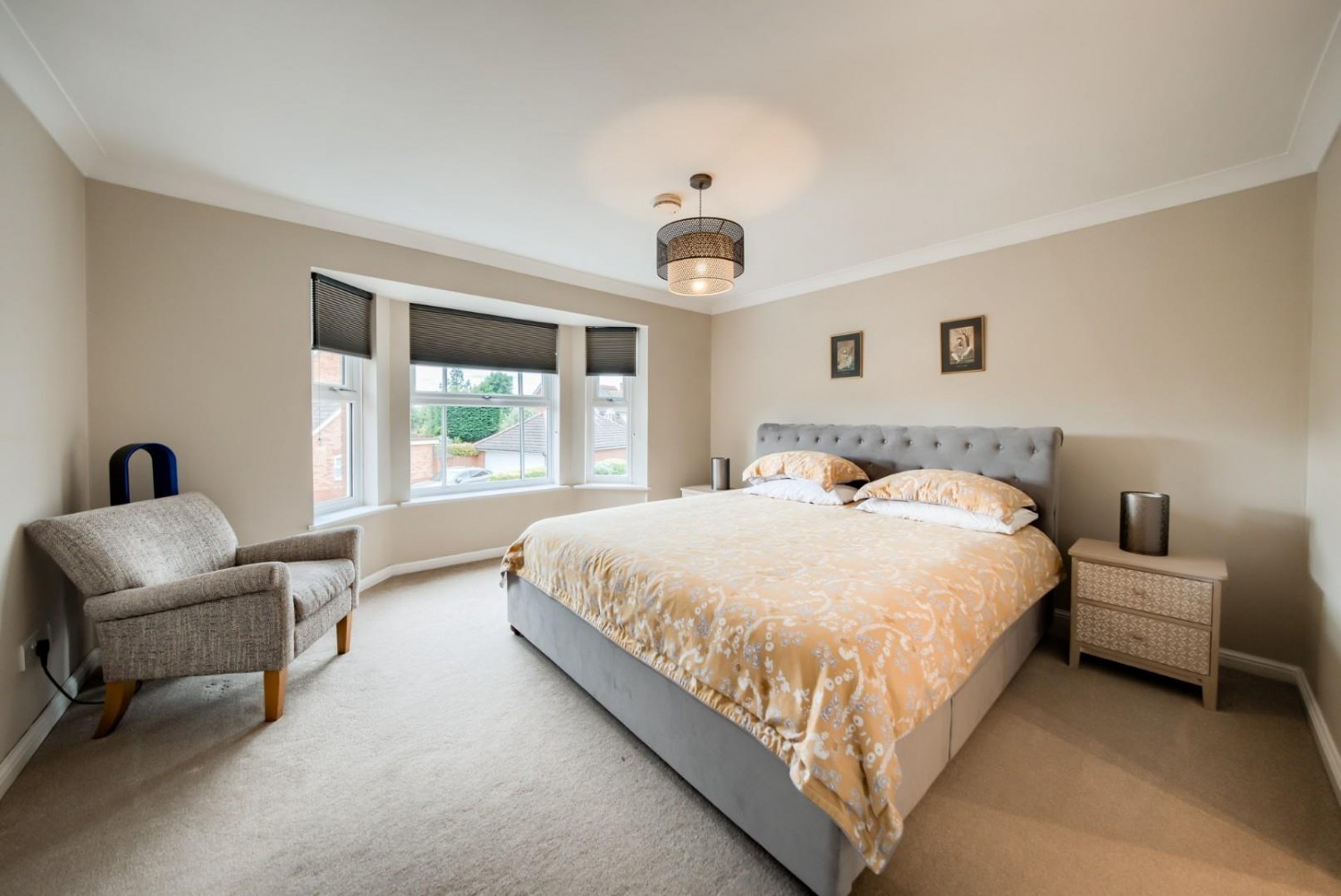 Whitefields Gate, Solihull