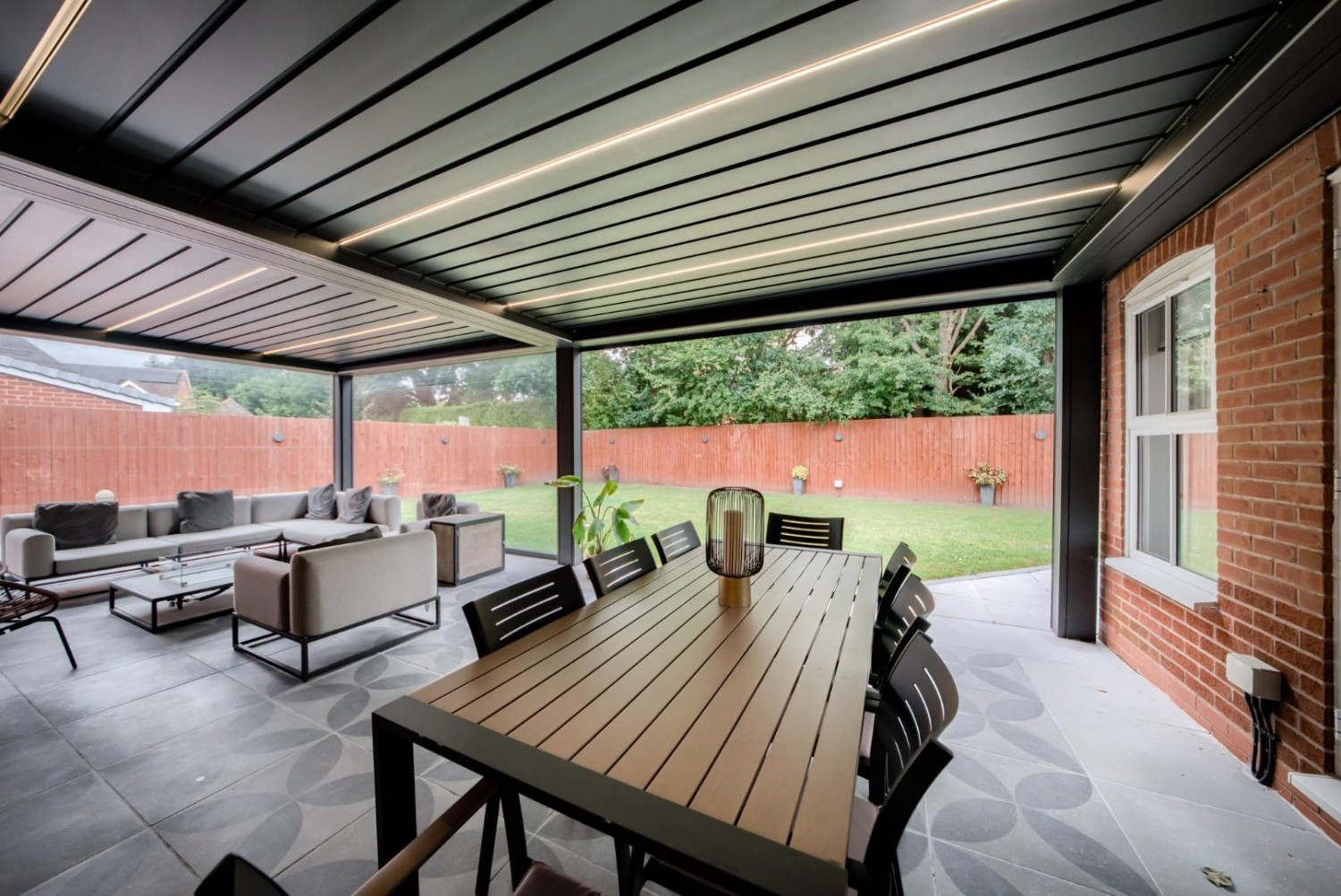 Whitefields Gate, Solihull