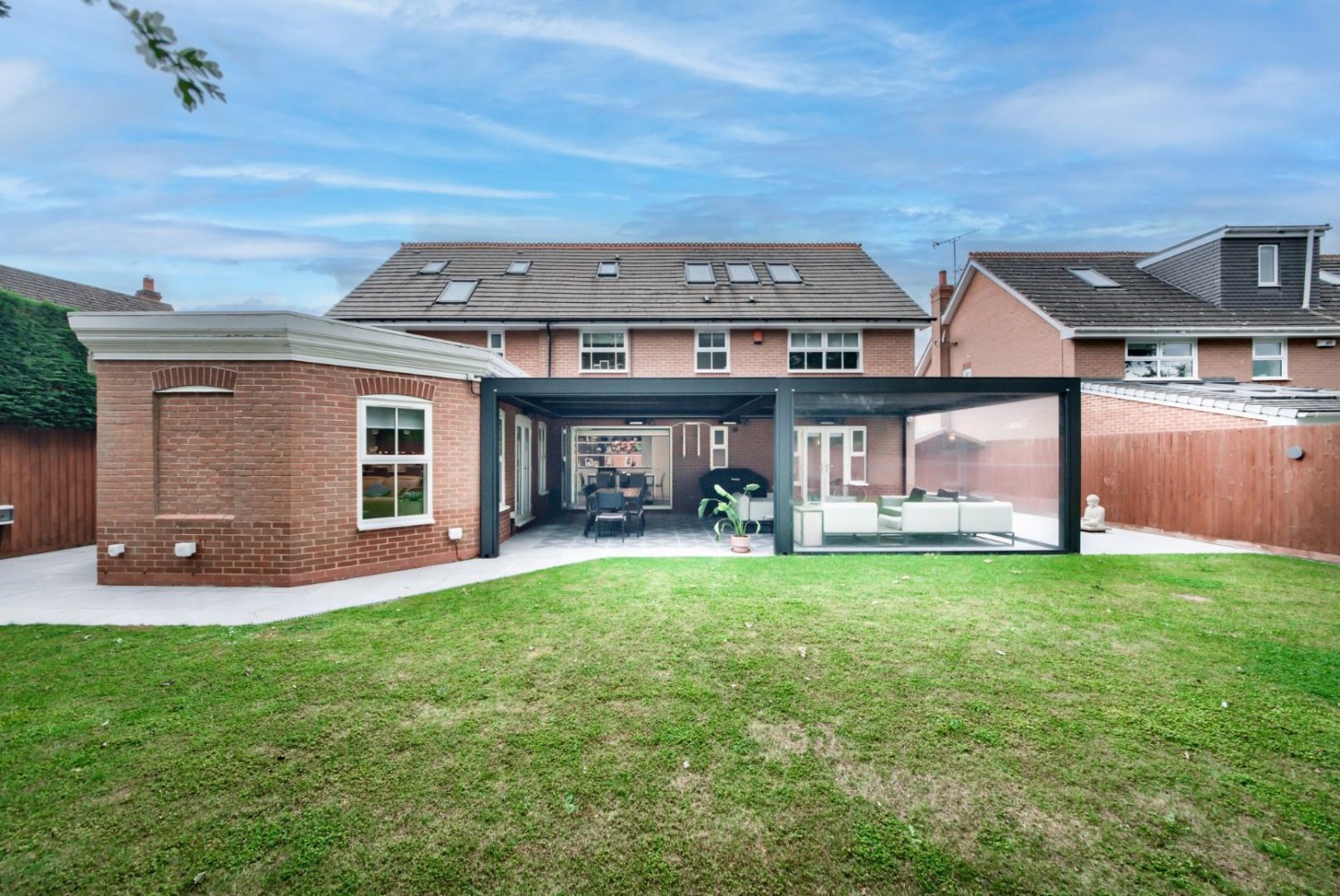 Whitefields Gate, Solihull