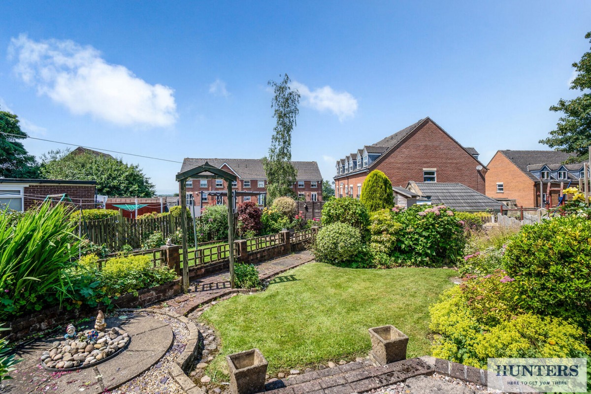 Whitestone Crescent, Yeadon, Leeds
